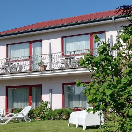Ostseehotel Kappeln By Team Schleifee Екстер'єр фото